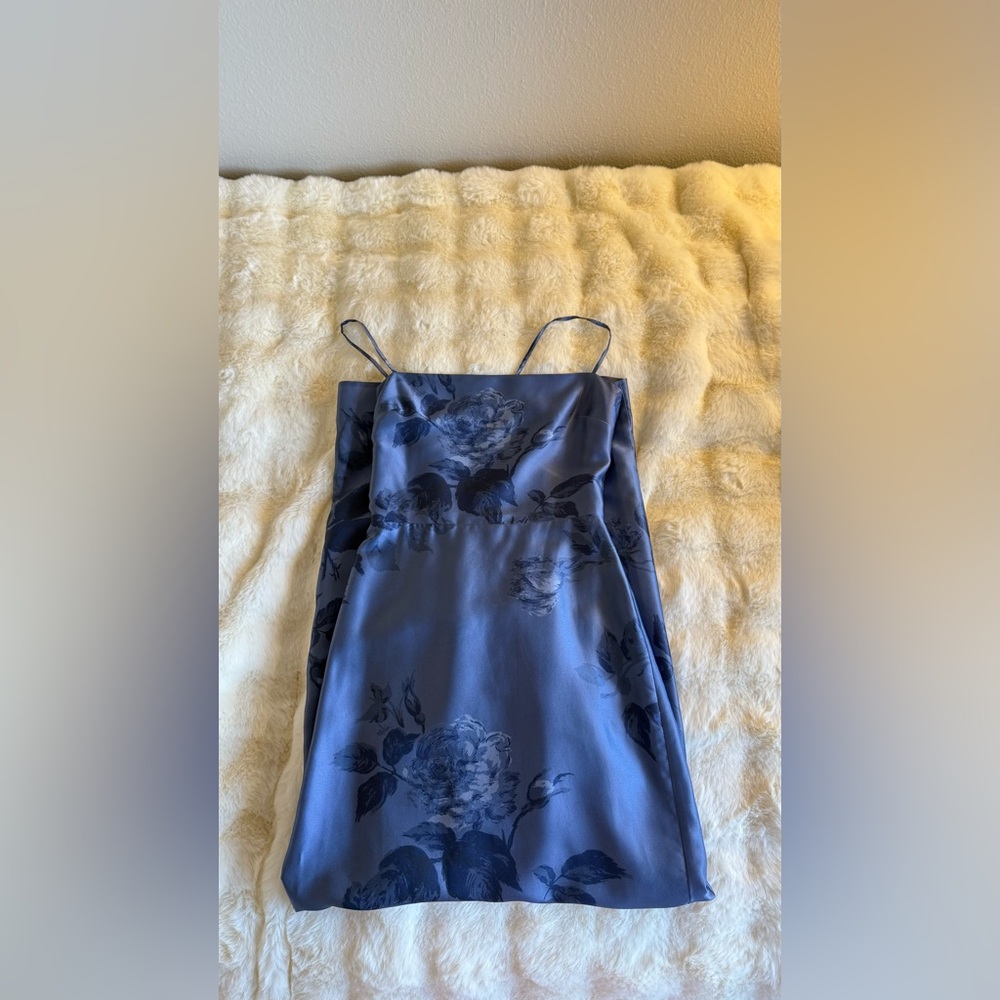 Reformation Frankie Silk Dress In Trieste Border, brand new without tags. - Picture 13 of 16